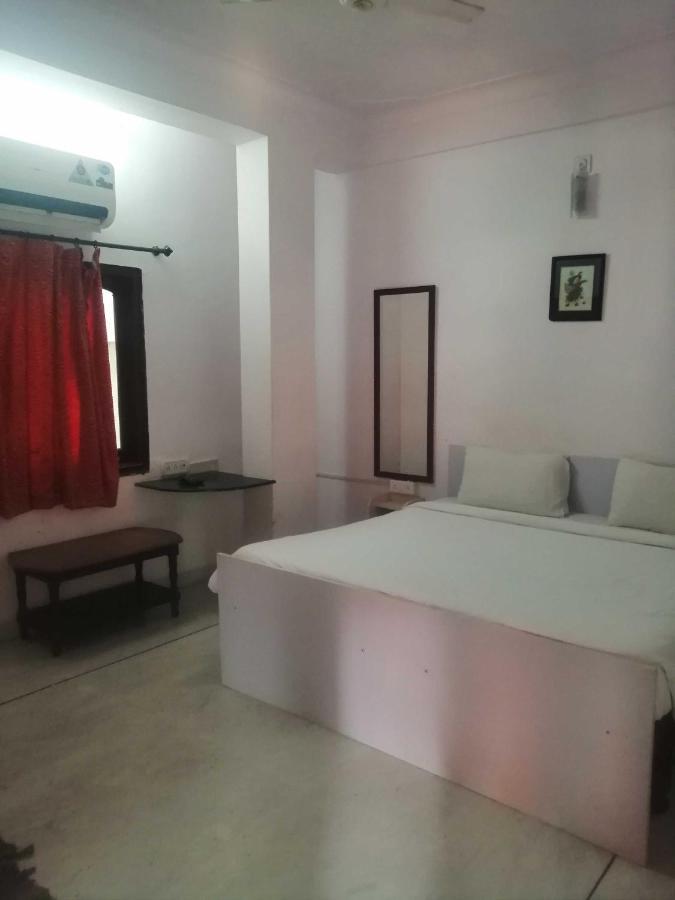 Oyo Home Heritage Stay Ουνταϊπούρ Εξωτερικό φωτογραφία
